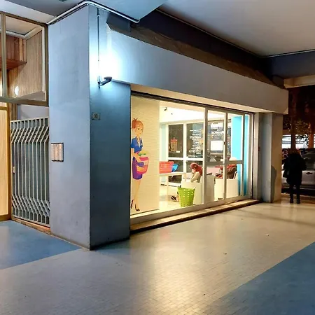 Casazeta Luminoso E Centralissimo Apartamento